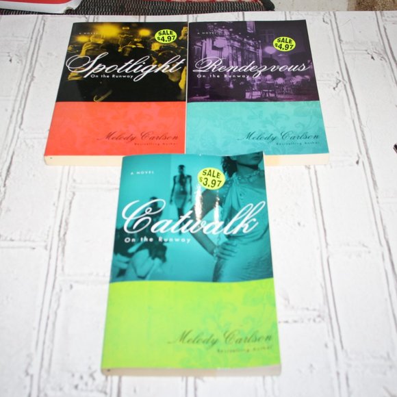 Book bundle of 3 by Melody Carlson (bd) - Picture 1 of 4